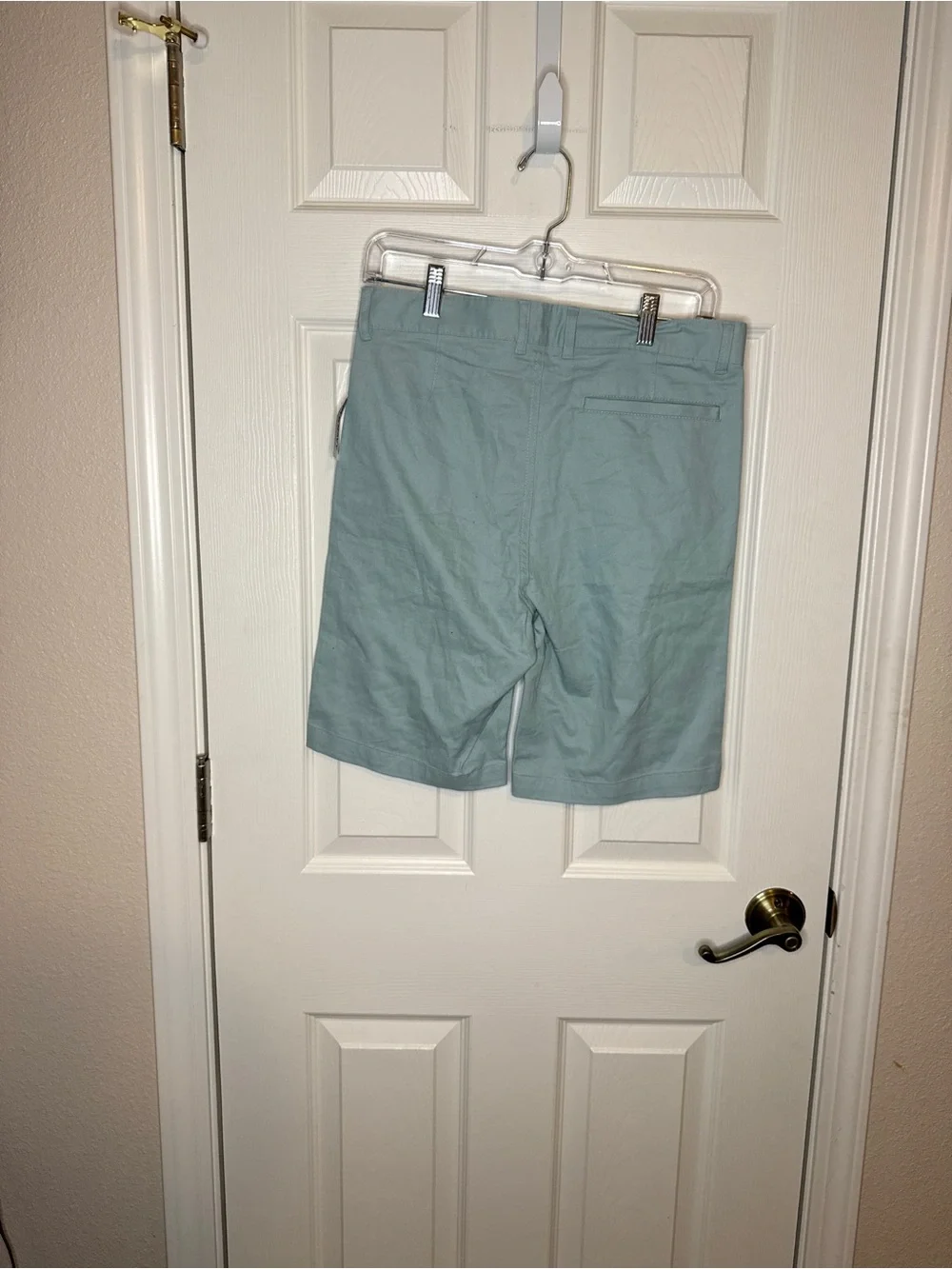 NWT Old Navy Built-In Flex Shorts Size 16 Light Green